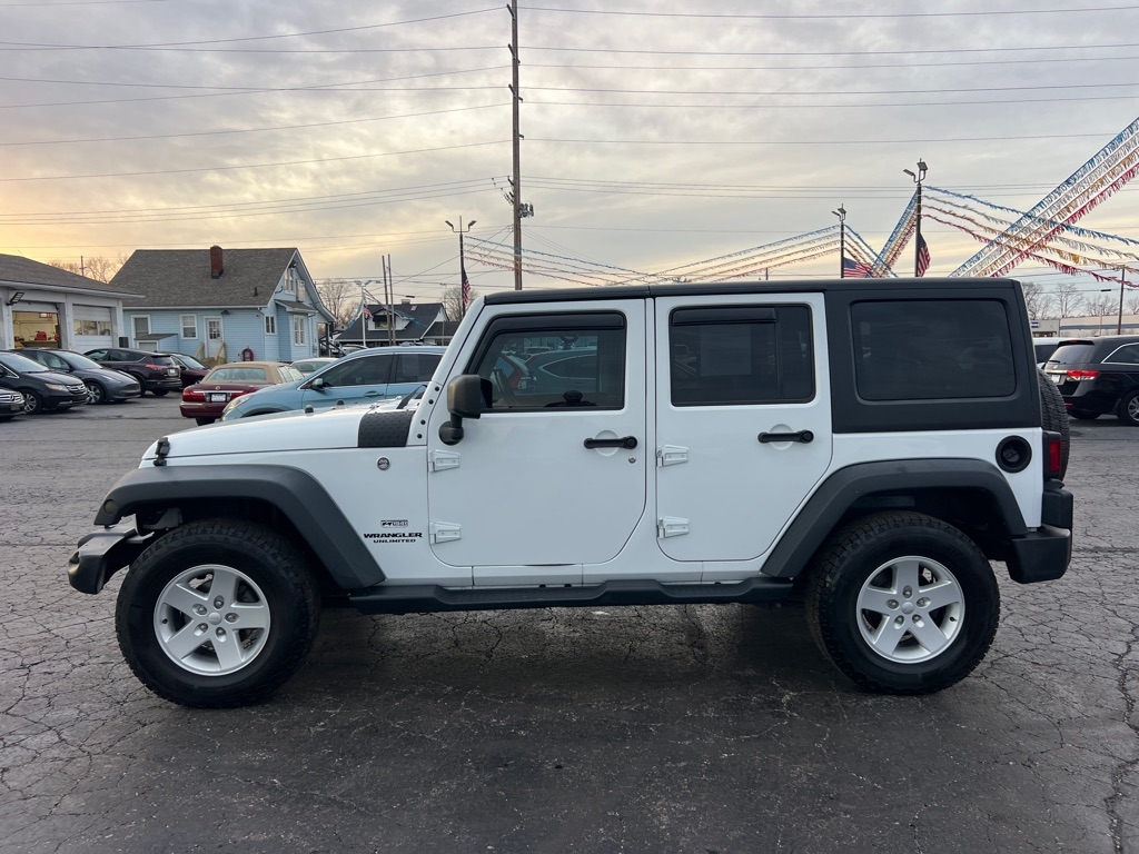 Jeep Wrangler Unlimited Sport 4WD 2017