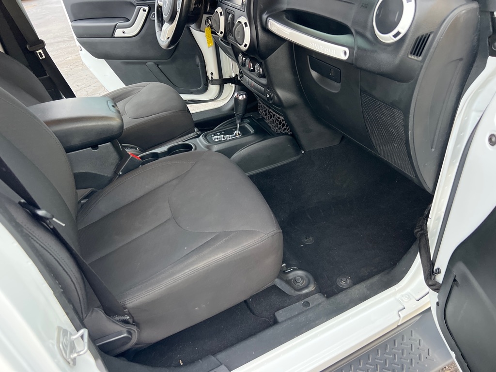 Jeep Wrangler Unlimited Sport 4WD 2017