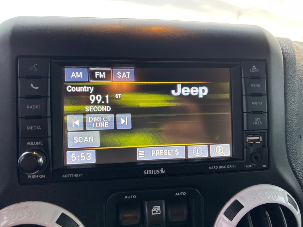 Jeep Wrangler Unlimited Sport 4WD 2017