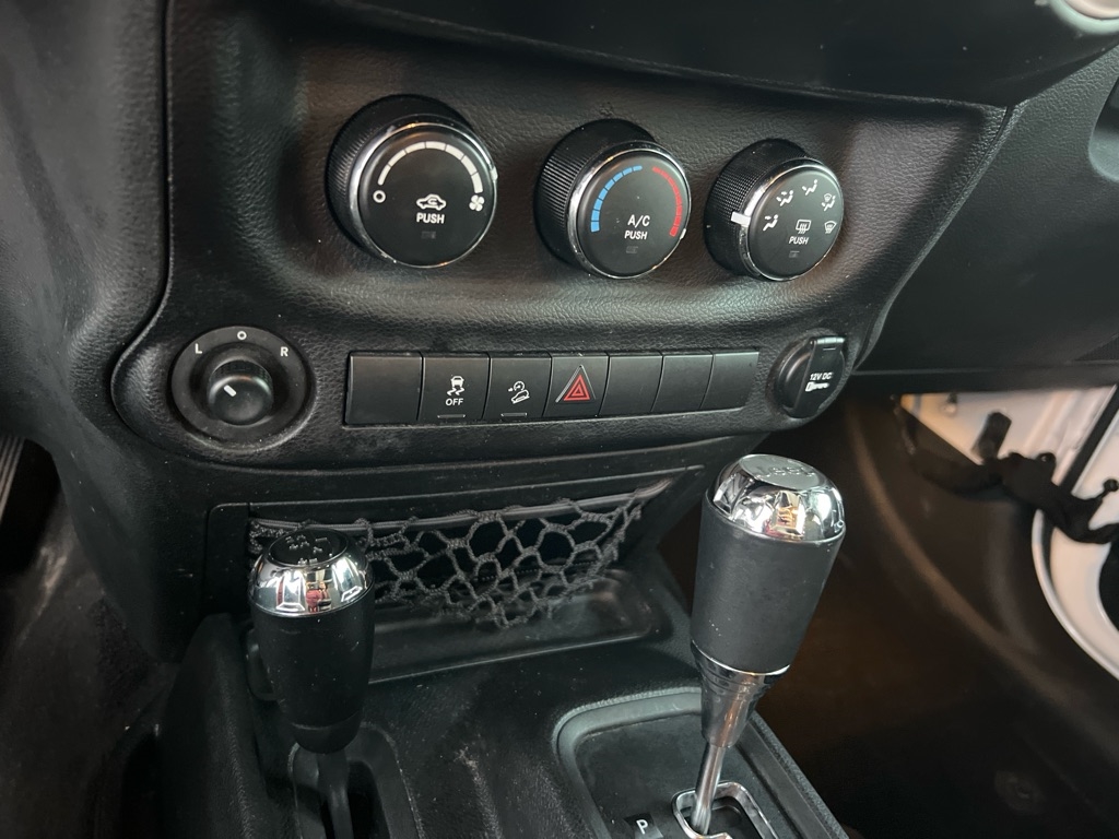 Jeep Wrangler Unlimited Sport 4WD 2017