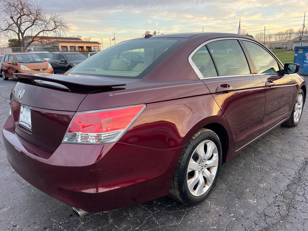 Honda Accord EX-L Sedan AT 2010