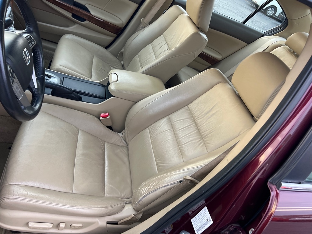 Honda Accord EX-L Sedan AT 2010