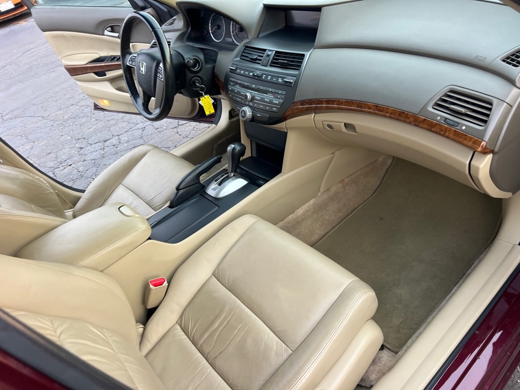 Honda Accord EX-L Sedan AT 2010