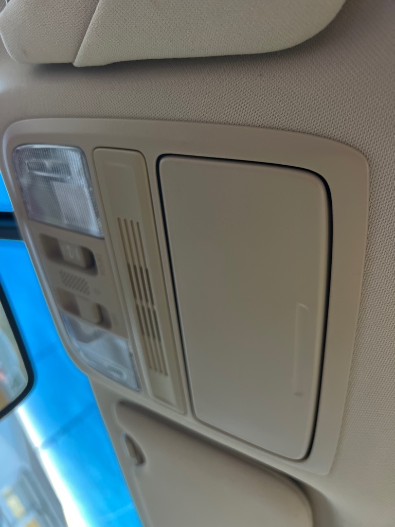 Honda Accord EX-L Sedan AT 2010