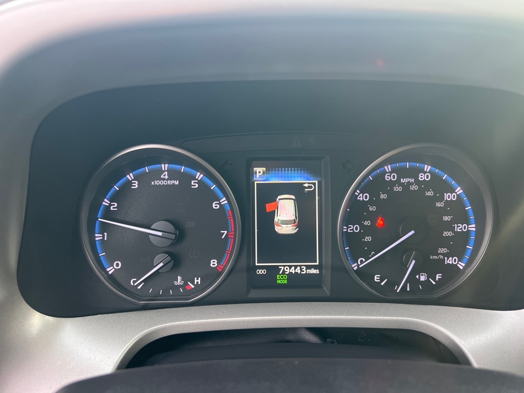 Toyota RAV4 LE FWD 2018