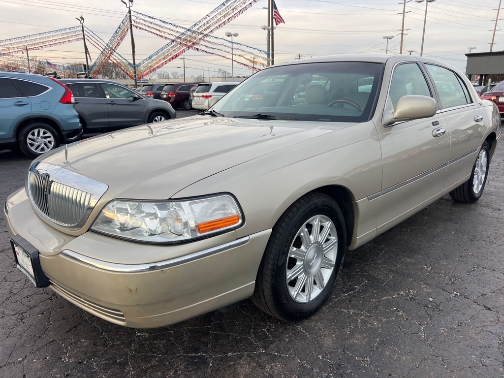 Lincoln Town Car Signature Limited 2009