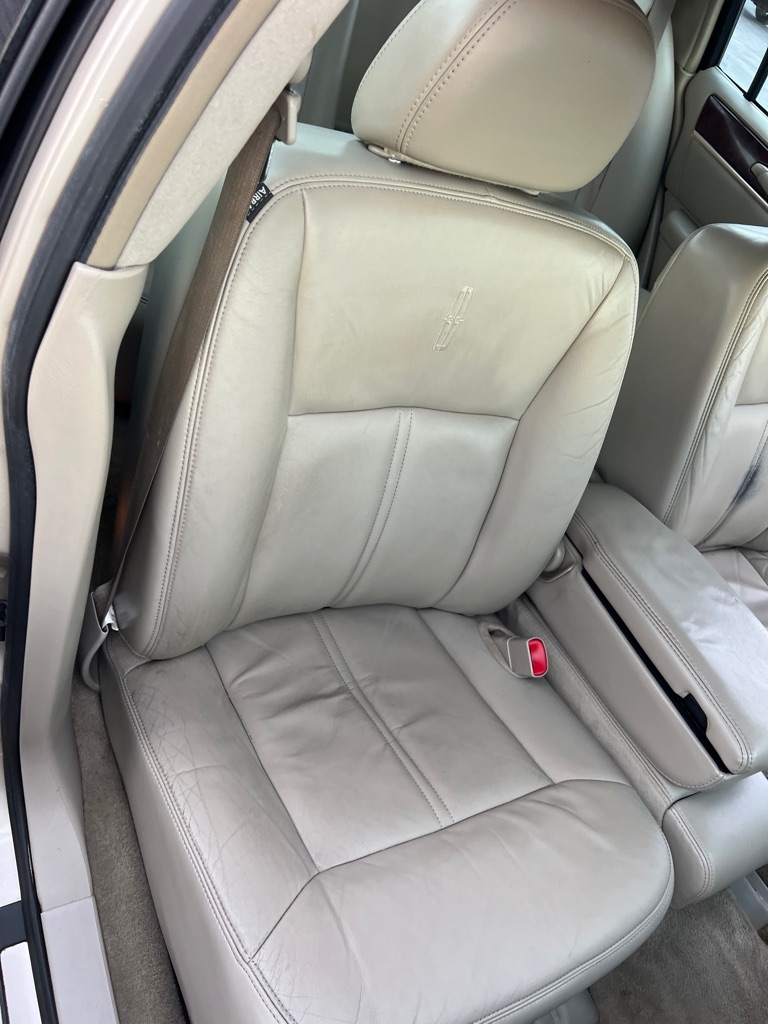 Lincoln Town Car Signature Limited 2009