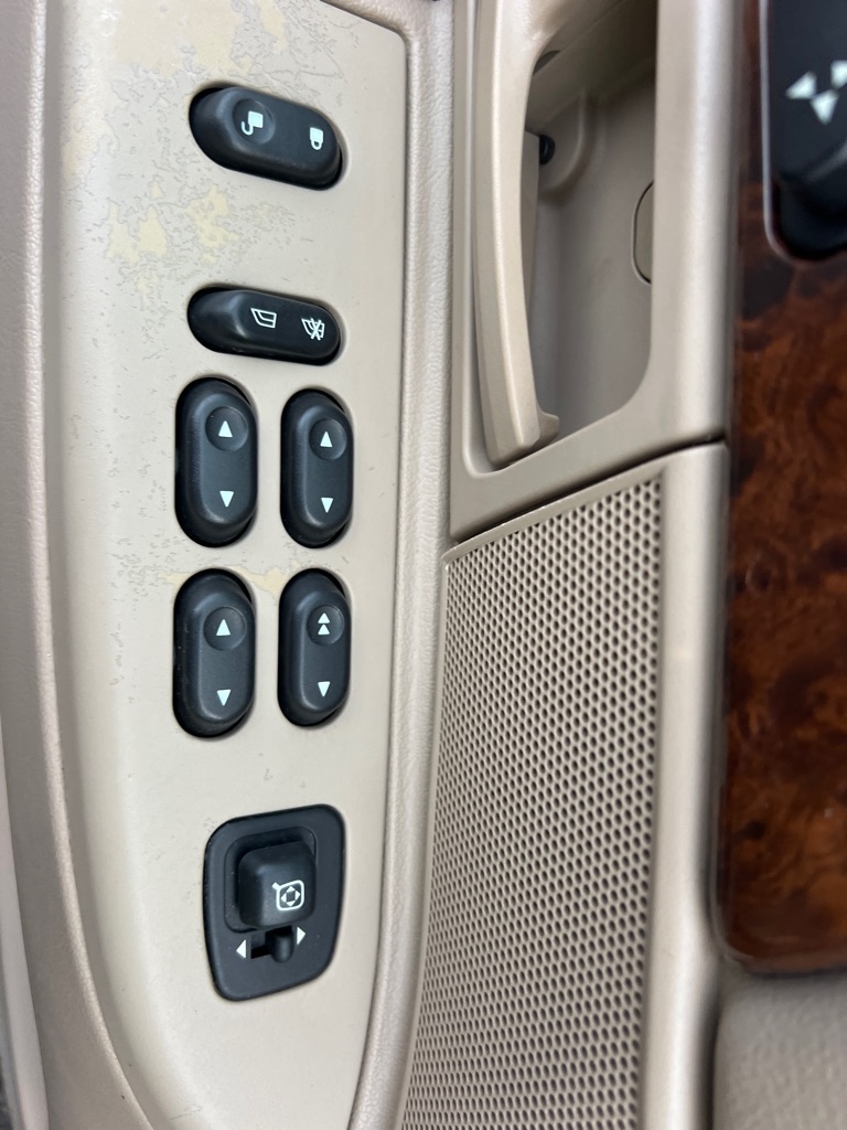 Mercury Grand Marquis LS Premium 2004