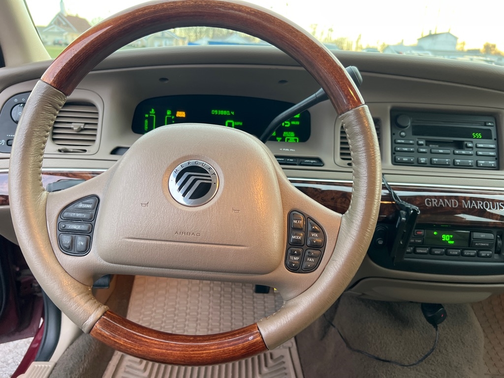 Mercury Grand Marquis LS Premium 2004