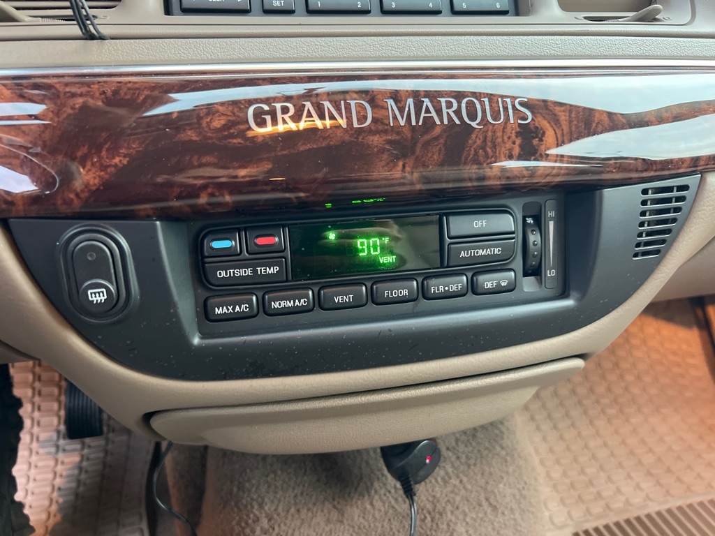 Mercury Grand Marquis LS Premium 2004