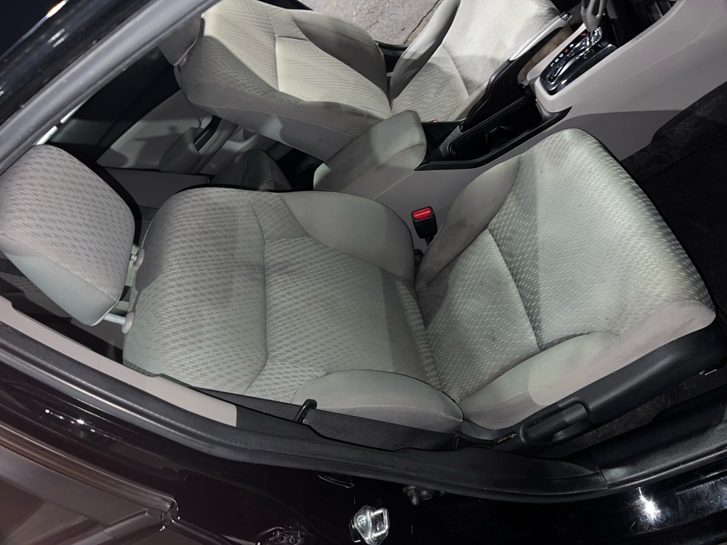 Honda Civic LX Sedan CVT 2015