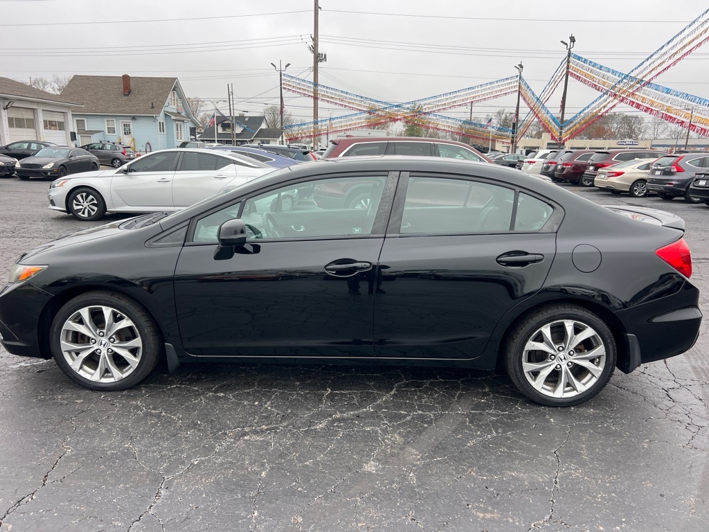 Honda Civic Si Sedan 6-Speed MT 2012