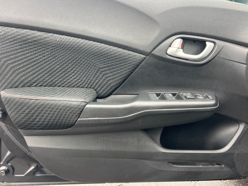 Honda Civic Si Sedan 6-Speed MT 2012