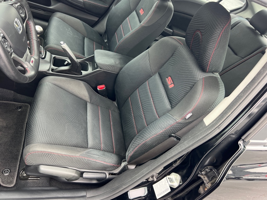 Honda Civic Si Sedan 6-Speed MT 2012