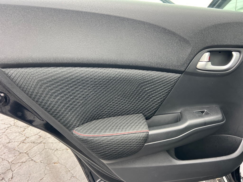 Honda Civic Si Sedan 6-Speed MT 2012