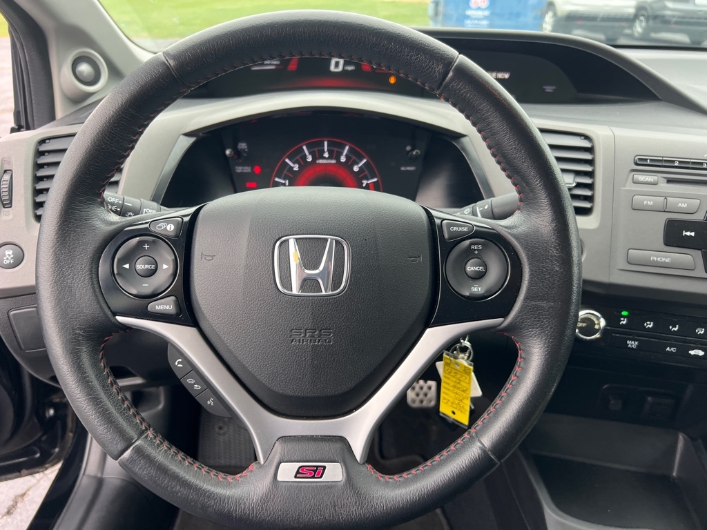 Honda Civic Si Sedan 6-Speed MT 2012