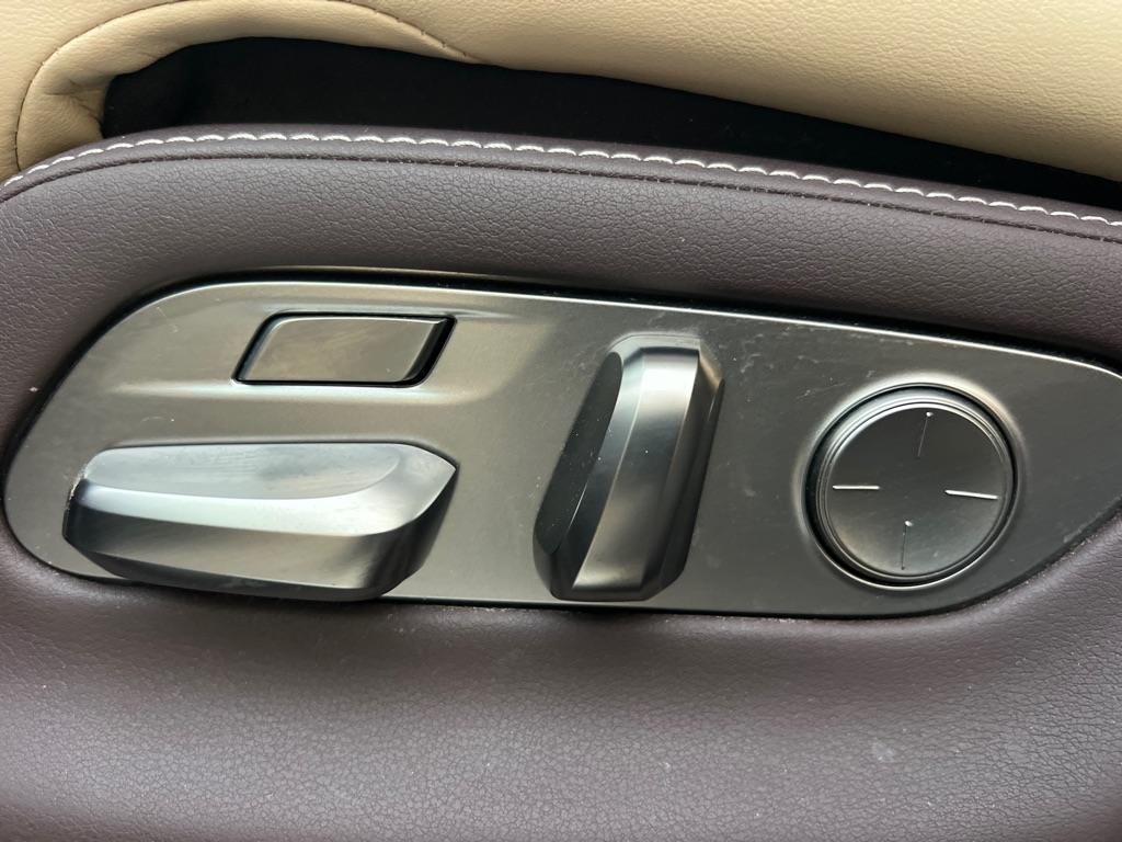 Lexus LS 500 AWD 2020