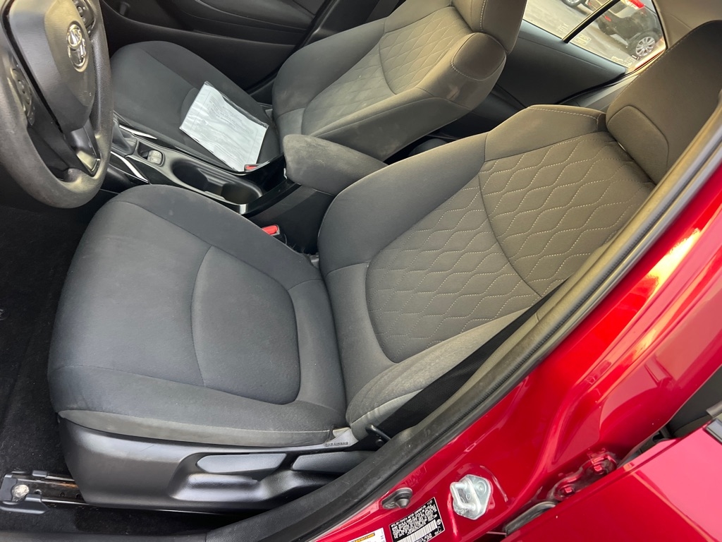 Toyota Corolla LE Hybrid 2022