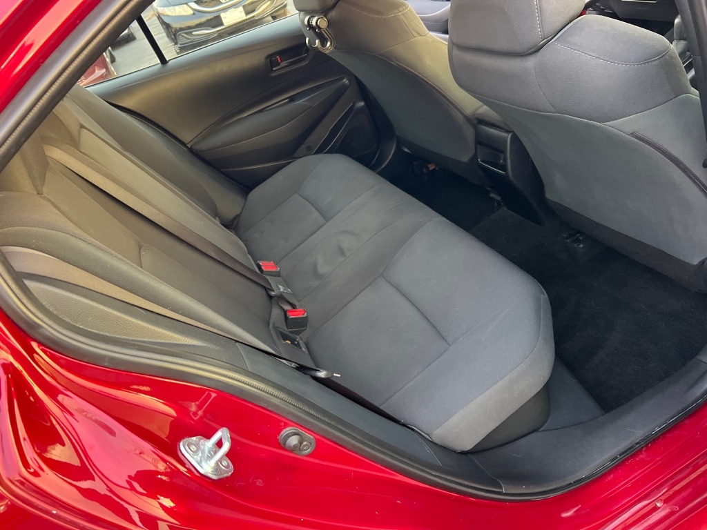 Toyota Corolla LE Hybrid 2022