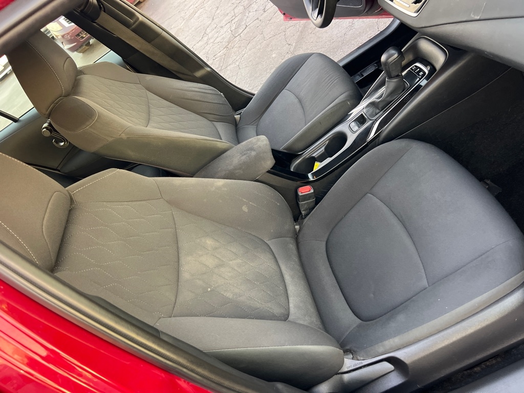 Toyota Corolla LE Hybrid 2022