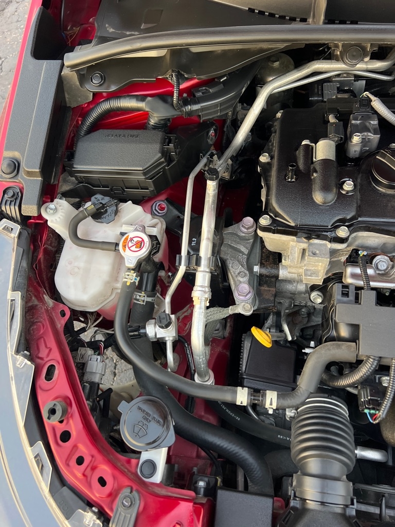 Toyota Corolla LE Hybrid 2022