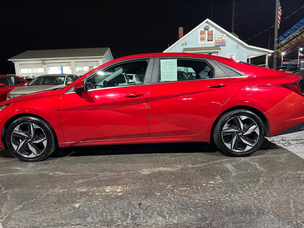 Hyundai Elantra SEL 2021