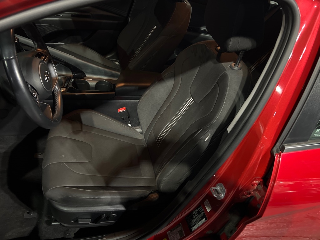 Hyundai Elantra SEL 2021