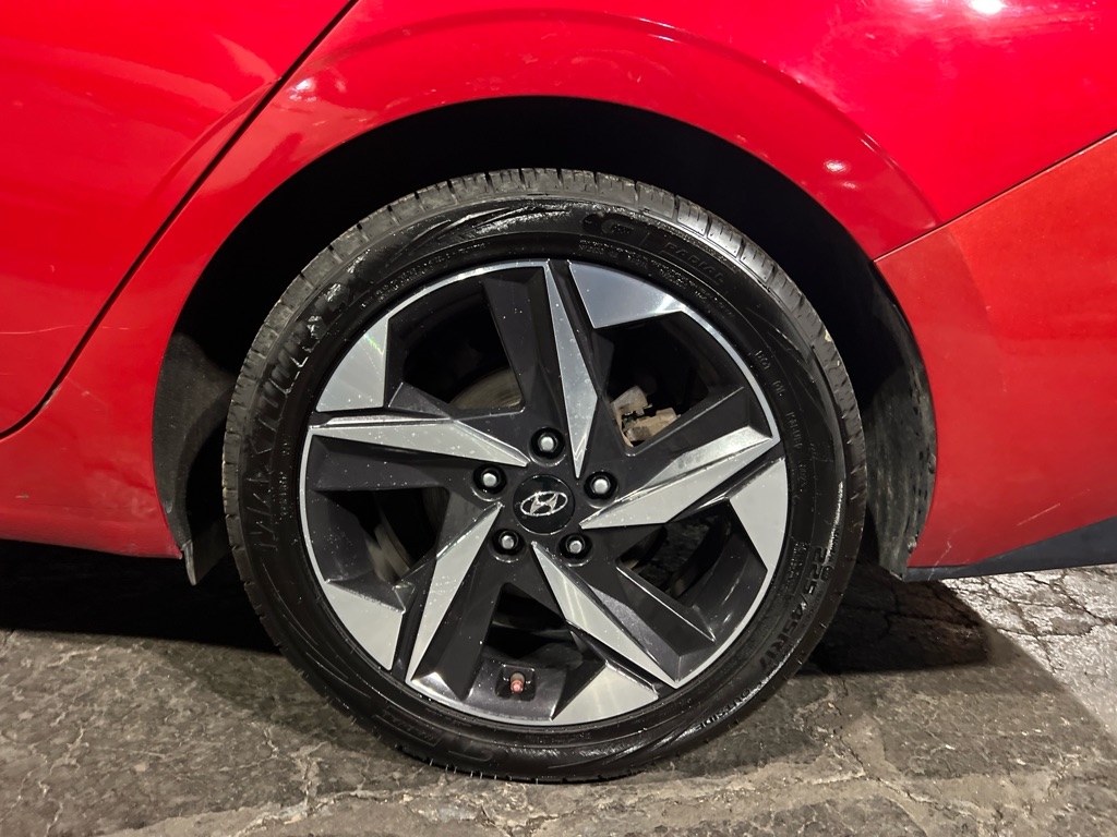 Hyundai Elantra SEL 2021