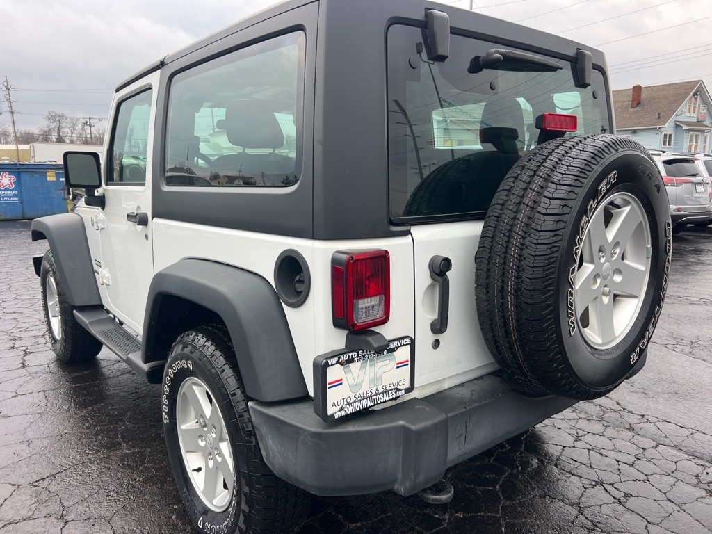 Jeep Wrangler Sport 4WD 2016