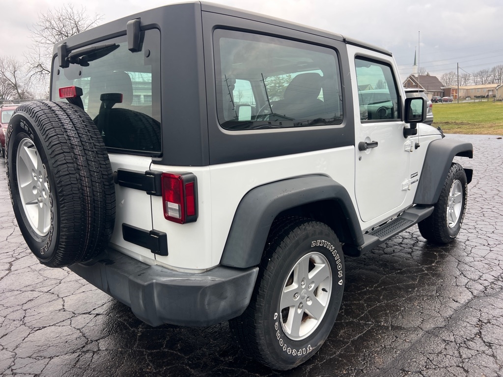 Jeep Wrangler Sport 4WD 2016