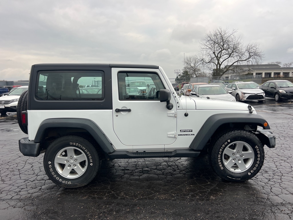 Jeep Wrangler Sport 4WD 2016
