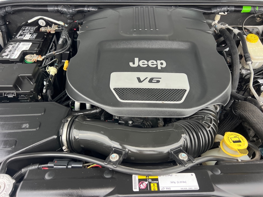 Jeep Wrangler Sport 4WD 2016