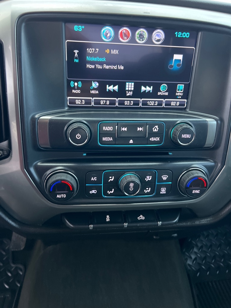 Chevrolet Silverado 2500HD LT Crew Cab 4WD 2018
