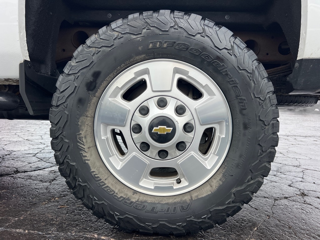 Chevrolet Silverado 2500HD LT Crew Cab 4WD 2018