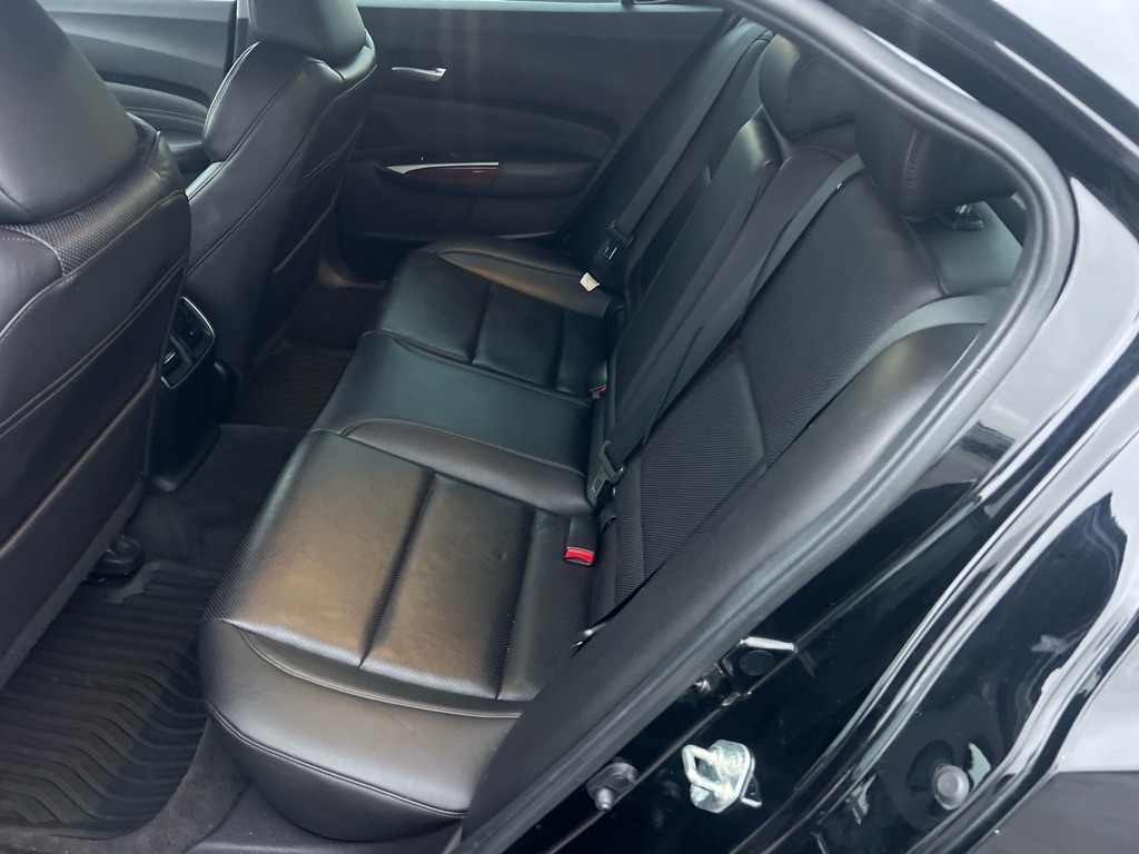 Acura TLX 8-Spd DCT w/Technology Package 2015