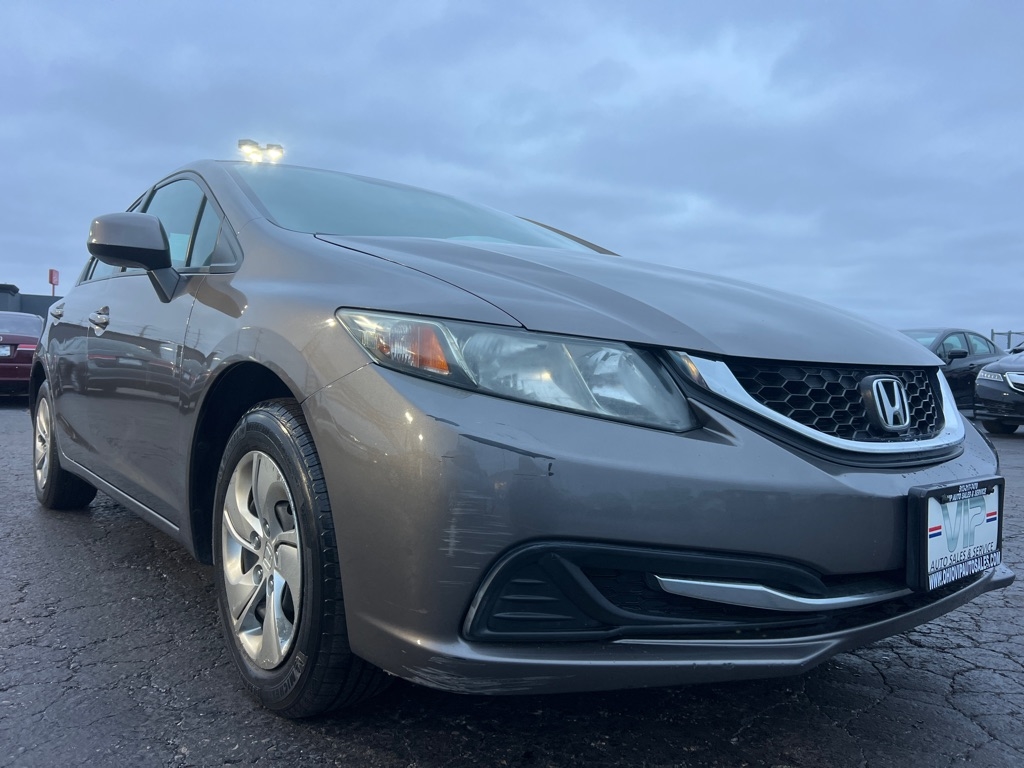 Honda Civic LX Sedan 5-Speed AT 2013