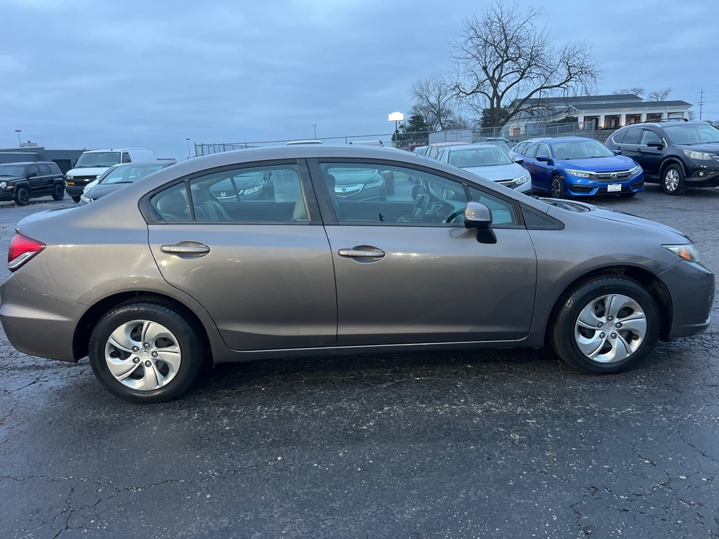 Honda Civic LX Sedan 5-Speed AT 2013