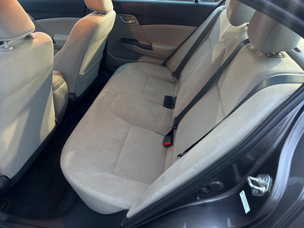 Honda Civic LX Sedan 5-Speed AT 2013