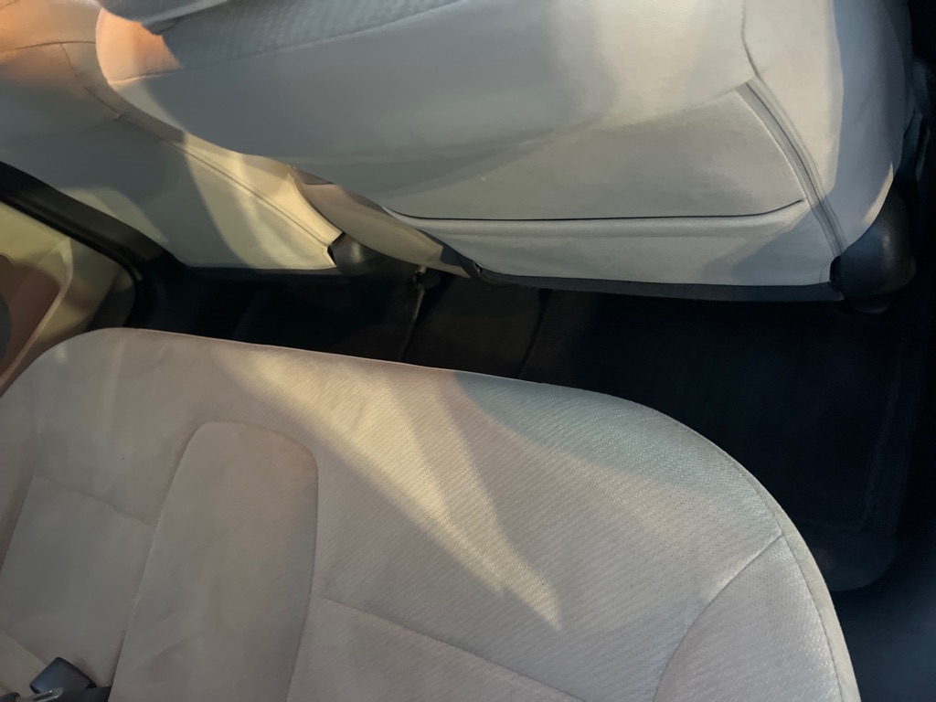 Honda Civic LX Sedan 5-Speed AT 2013