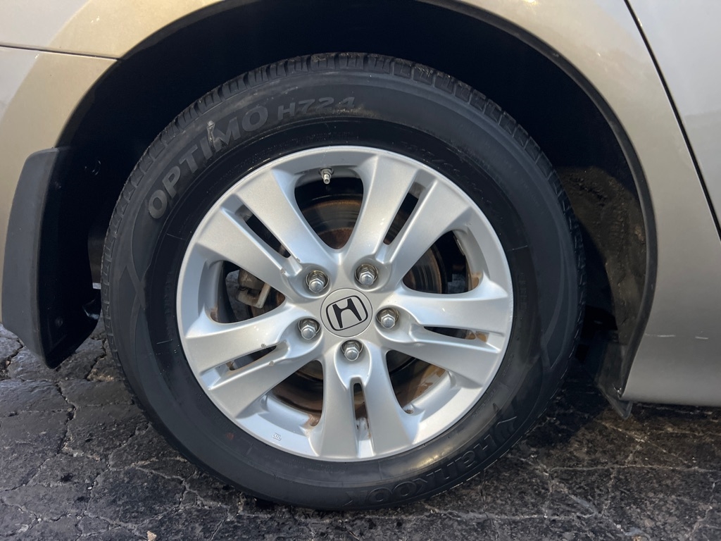 Honda Accord LX-P Sedan AT 2010