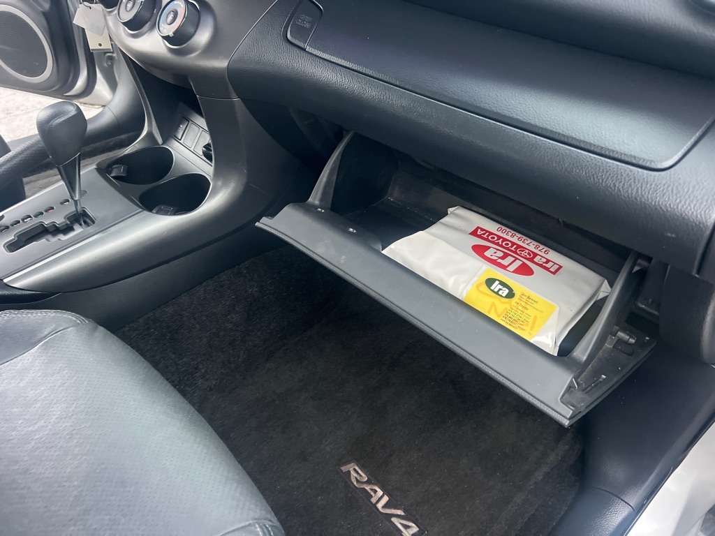 Toyota RAV4 Sport I4 4WD 2009