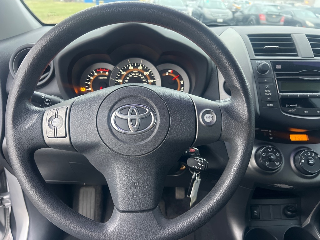 Toyota RAV4 Sport I4 4WD 2009