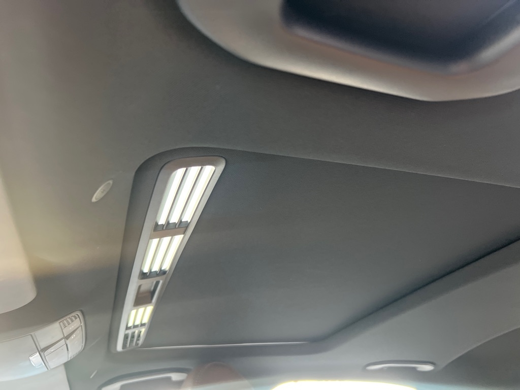 Mercedes-Benz E-Class E300 Luxury 4MATIC Sedan 2017