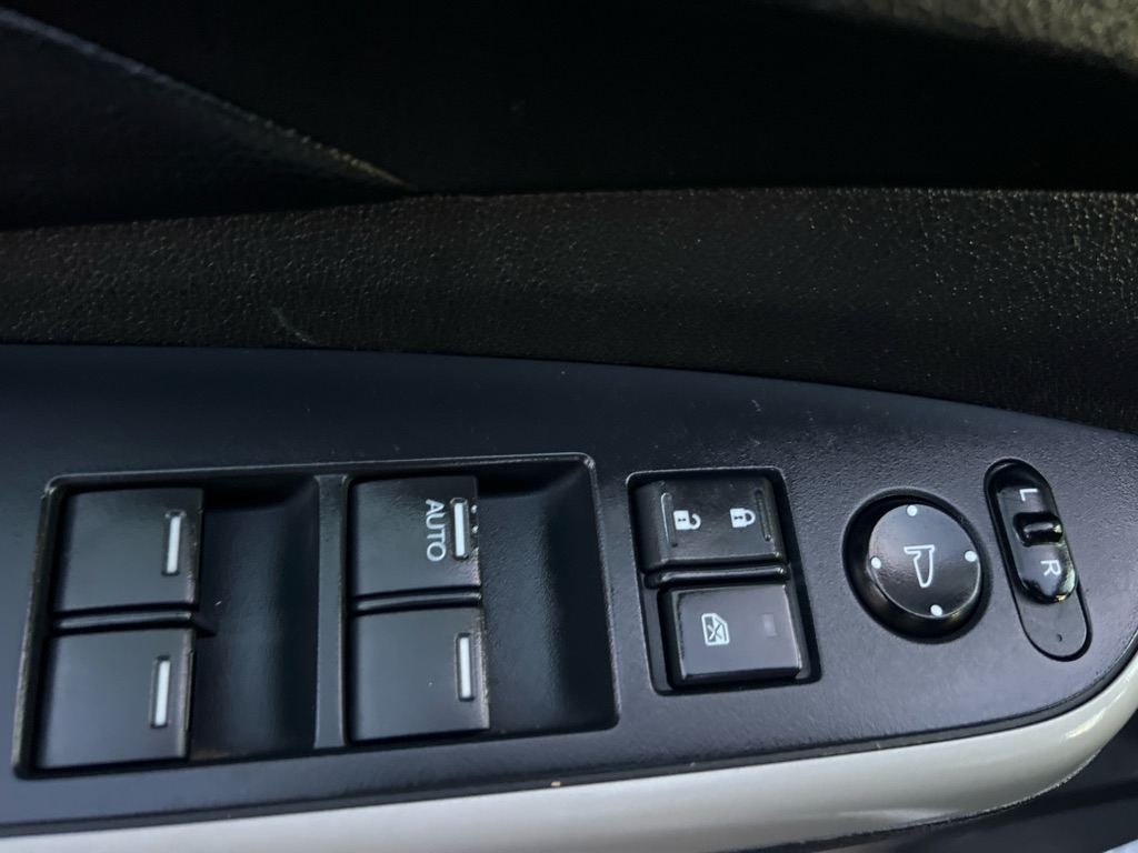 Honda CR-V EX-L 4WD 5-Speed AT 2012