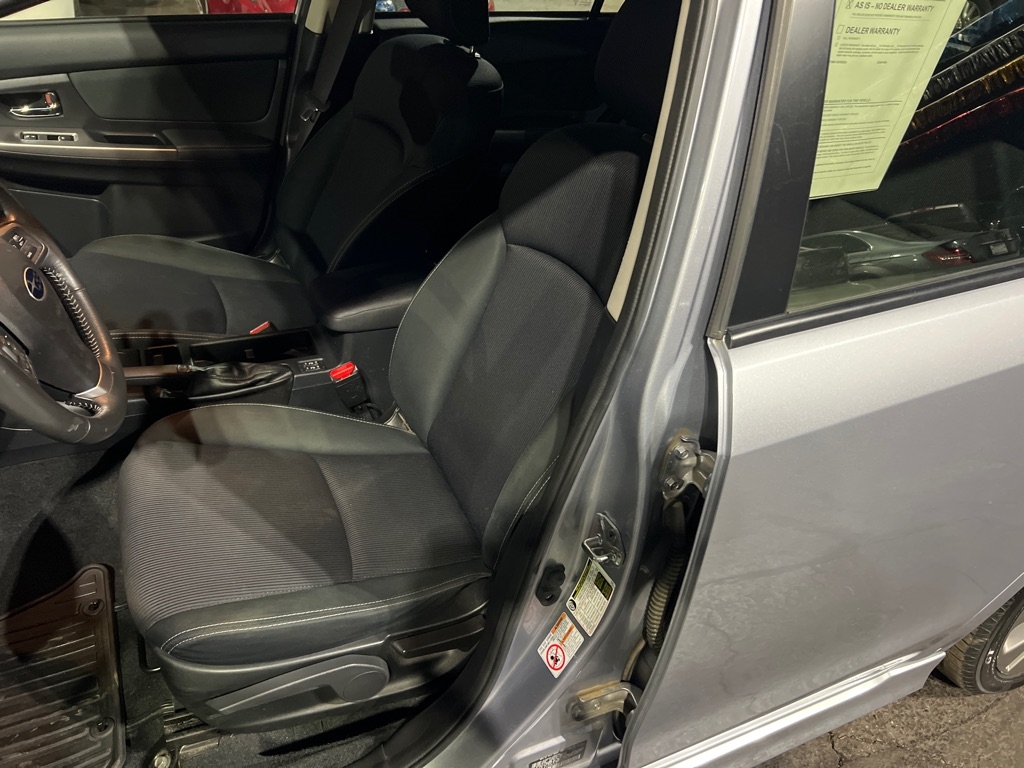 Subaru Impreza 2.0i Limited PZEV 5-Door 2016