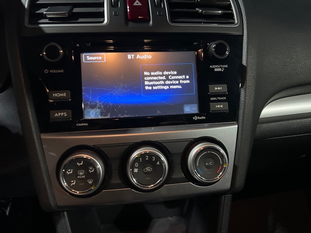 Subaru Impreza 2.0i Limited PZEV 5-Door 2016