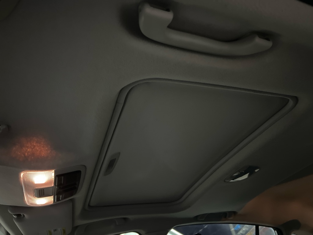 Subaru Impreza 2.0i Limited PZEV 5-Door 2016