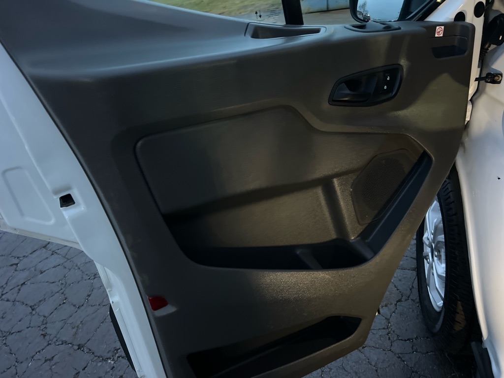 Ford Transit 350 Wagon Low Roof XLT w/Sliding Pass. 148-in. WB 2021