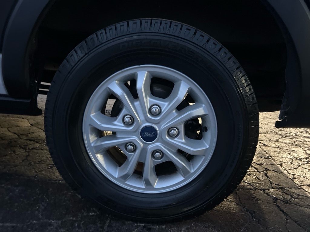 Ford Transit 350 Wagon Low Roof XLT w/Sliding Pass. 148-in. WB 2021
