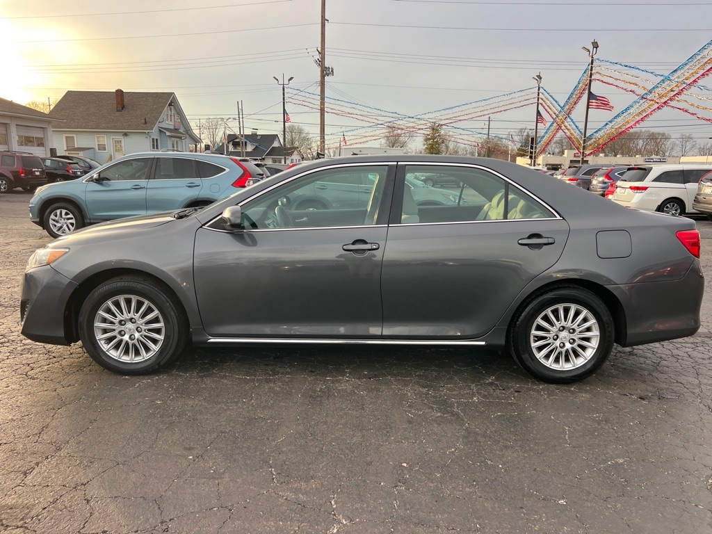 Toyota Camry LE 2012